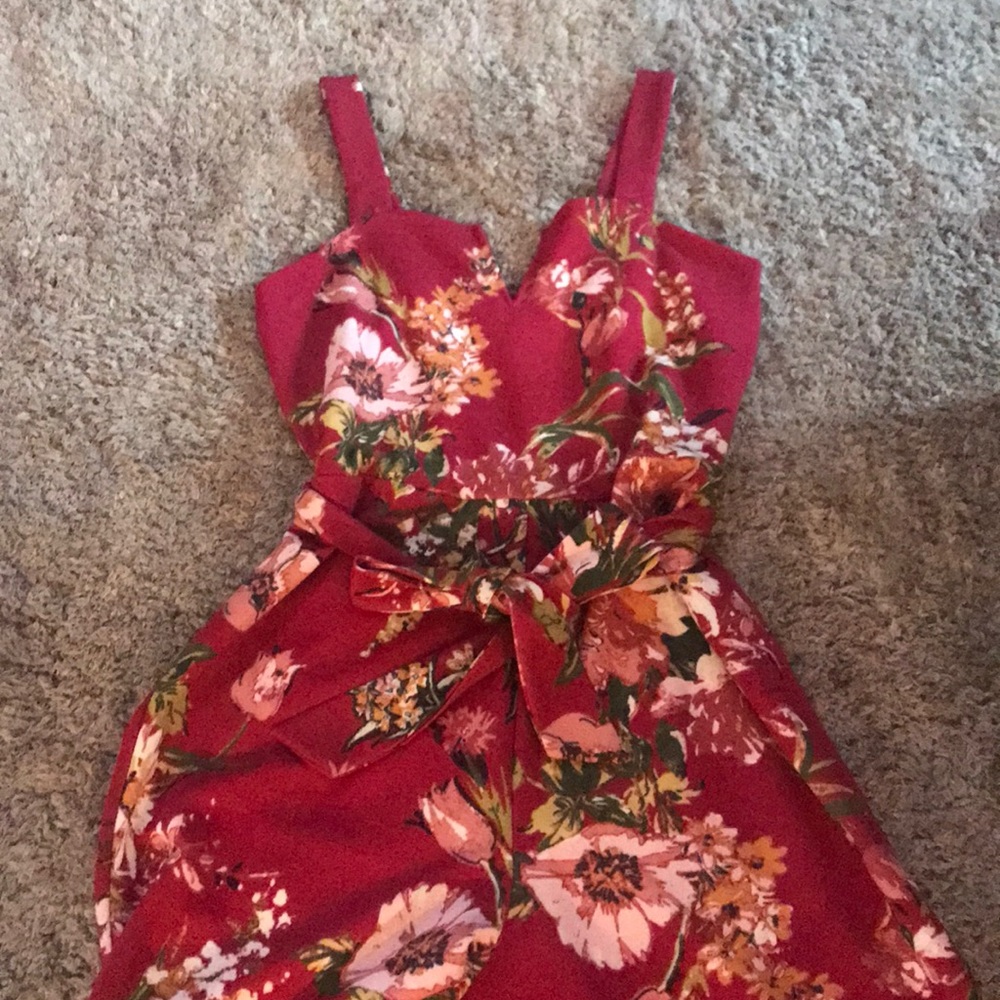 Maroon flowered pant romper